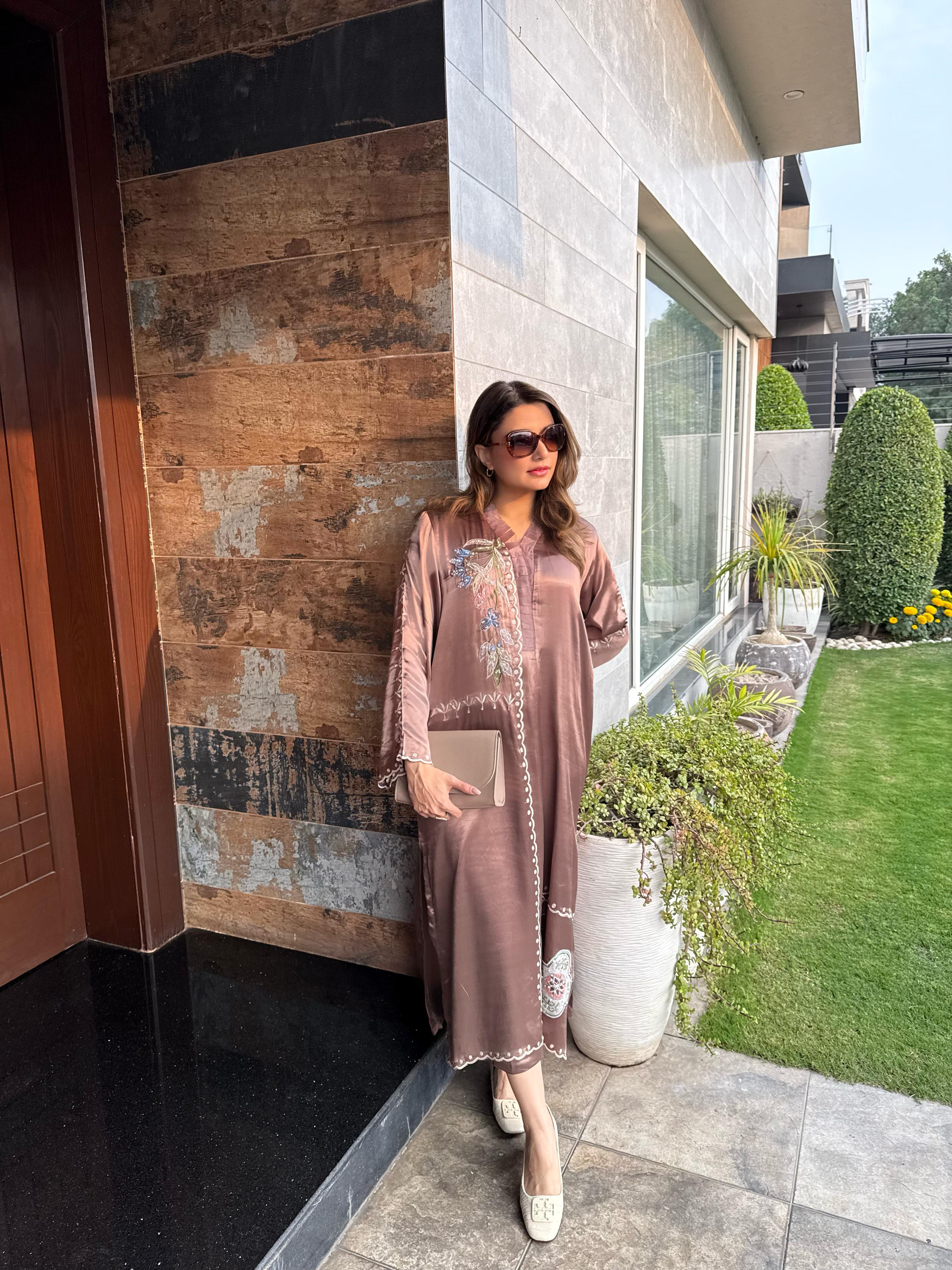 Elegant Satin Silk Statement